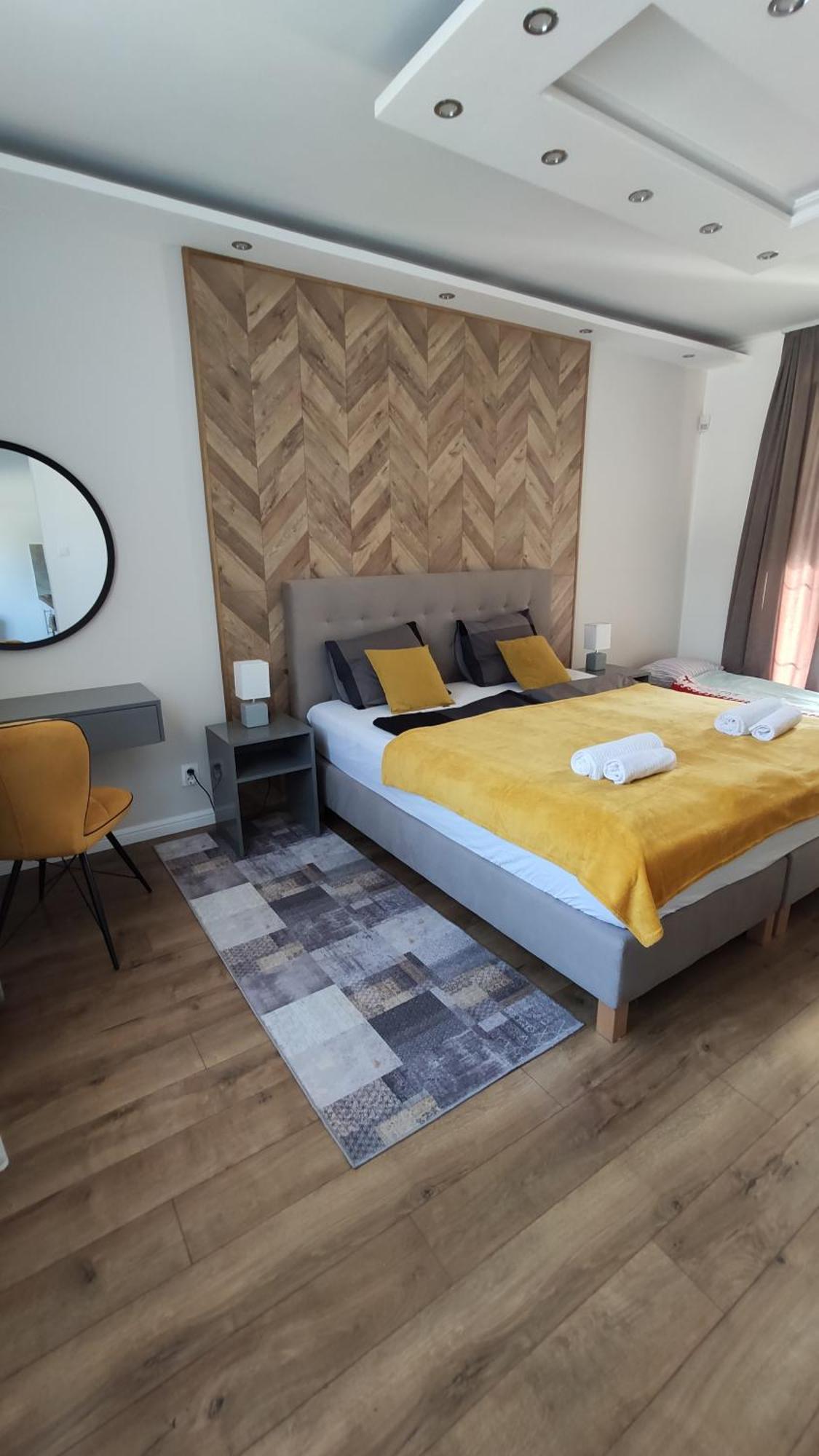 Helena Studio Apartman Siófok Esterno foto